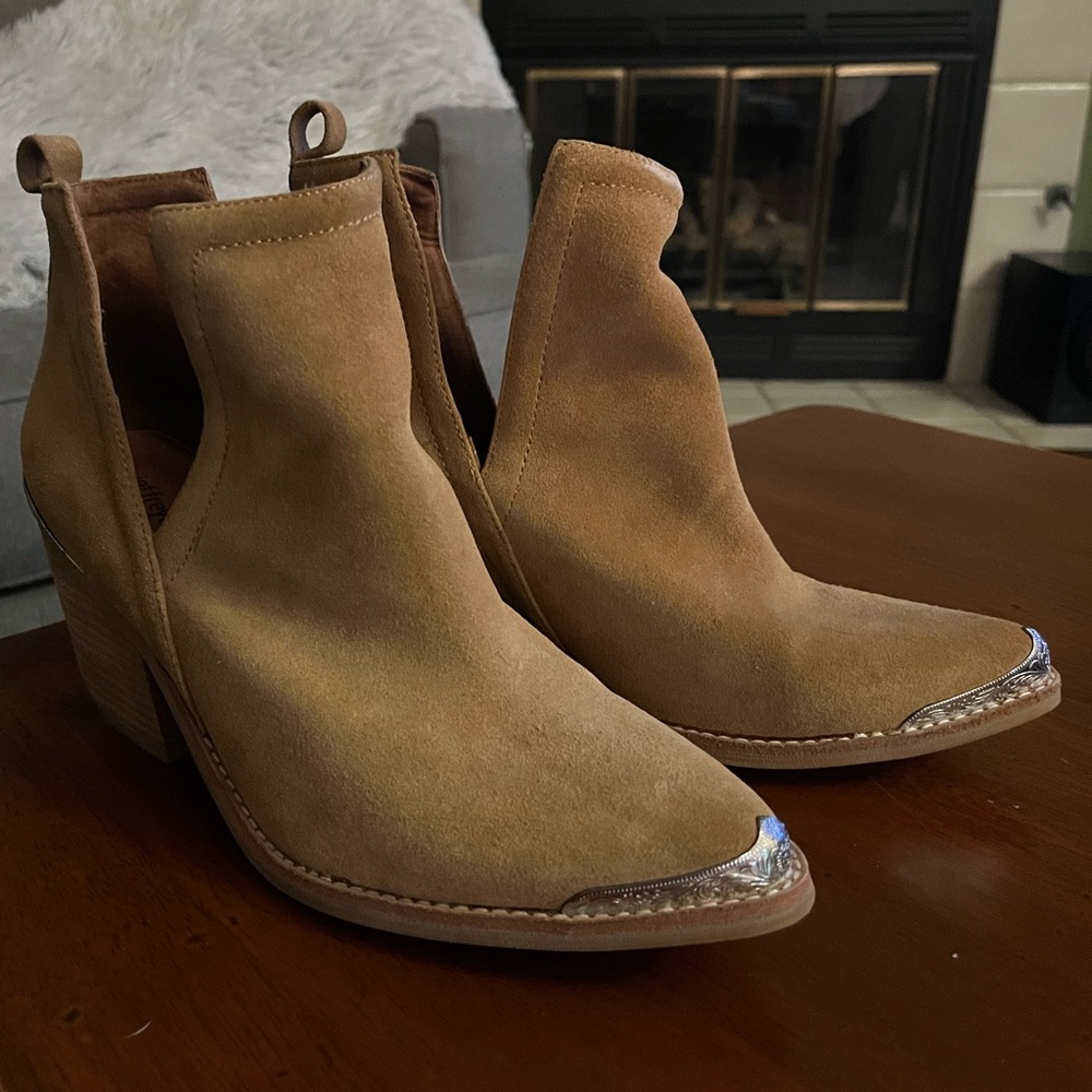 Jeffrey Campbell ‘Cromwell’ Suede Ankle Booties